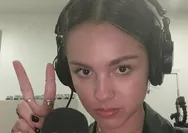 Lirik Lagu what’s wrong with me, Olivia Rodrigo feat Robert Smith, Legend!