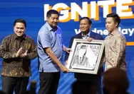 Prabowo Menyebut Philmon Tanuri sebagai Teladan Anak Muda di Dunia Keuangan