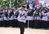 Guru Honorer Bisa Jadi Penulis Bestseller, Begini Strateginya