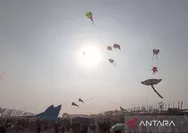 Serunya Festival Layang-layang di Pantai Parangkusumo, Ada Peserta dari Amerika Serikat