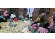 Warisan Ibu Shalihah: Rezeki yang Datang dari Birrul Walidain