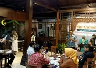 Program Ramadhan Bu Camat hadirkan live cooking seperti memasak chicken shawarma, hiburannya organ tunggal Cakra Entertainment