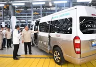 Pabrik Perakitan Bus dan Truk Listrik VKTR Diresmikan Presiden di Magelang