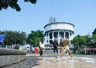 Resik-Resik Bareng: Pemkot Magelang ajak warga menjaga kebersihan dan kerapian lingkungan kota.