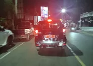 Mobil Pelat Merah DP 1303 F Melintas di Andi Djemma Palopo pada Malam Hari, Dugaan Asal Kendaraan Belum Terjawab