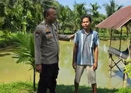 Dukung Ketahanan Pangan, Bhabinkamtibmas Rumbai Bukit Cek Kolam Patin Warga Binaan