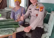 Sambangi Pelaku UMKM, Polsek Rumbai Sampaikan Pesan Kamtibmas dan Sosialisasi Layanan Kepolisian