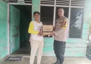 Dukung Ketahanan Pangan, Polsek Tapung Serahkan Bantuan Pupuk Organik Cair