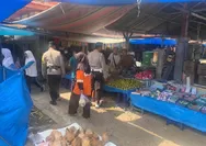 Polsek Batu Hampar Gelar Patroli KRYD dan Dialogis di Pasar Senin, Ciptakan Kamtibmas Kondusif