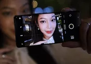 Motret Pakai HP Bisa Viral! 6 Tips Fotografi Mobile dari Gen Z yang Sering Masuk Explore