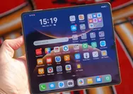 Hands-on Huawei Mate X7, Desain Makin Edgy, Kamera Telefoto 50MP Lebih Gahar, dan HarmonyOS 6 yang Terasa Ngebut