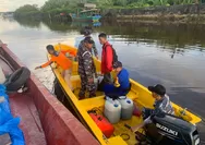 Gerak Cepat, Lanal Simeulue Bantu Evakuasi Korban Kapal Tenggelam