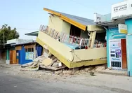 Gempa M7,7 Guncang Flores, Hotel Jayakarta Rusak dan Warga Labuan Bajo Diminta Waspada Ancaman Tsunami