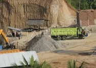 Urus Izin Tambang Susah, Masyarakat Pilih Menambang Ilegal