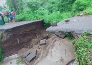 Jalur Pantura Transflores Pota–Riung Putus Total Akibat Banjir Kali Namerempa