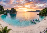 7 Pantai Spektakuler di NTT yang Cocok Buat Healing, Foto-Foto, hingga Petualangan