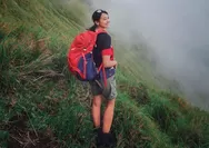 Asik Mendaki Gunung Tiba-tiba Ada Badai, Begini Tipsnya Jika Terjebak Situasi yang Buruk
