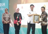 DLH Provinsi Jabar Anugerahkan Penghargaan Proper bagi Perusahaan Taat Kelola Lingkungan
