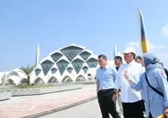 Sekda Jabar Herman Suryatman Beri Jaminan Kepada Pengunjung Masjid Raya Al Jabbar