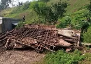 Puluhan Rumah di Saguling Bandung Barat Rusak Diterjang Angin Puting Beliung