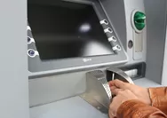 5 Tips untuk Menjaga Keamanan saat Menggunakan ATM, No. 3 Wajib Diperhatikan!