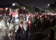 Pawai Obor Tahun Baru Islam 1448 H Meriahkan Kota Tasikmalaya, Ribuan Masyarakat Tumpah ke Jalan
