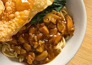Mie Ayam Hidden Gem di Depok, Tempat Makan dalam Gang Racikan Mantan Chef Hotel 15 Tahun