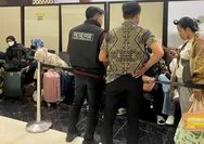 Modus Tour ke Tiongkok, Satgas Haji Polri Gagalkan Pemberangkatan 32 Jemaah Ilegal di Bandara Soetta