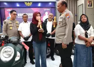 Polda Jatim Kembalikan Belasan Motor Curian Gratis ke Pemilik