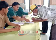 Dinsos Jombang Salurkan BLT DBHCHT di Plandaan, Ini Jumlah Penerima dan Besaran Bantuan