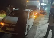 Toyota Agya Bertabrakan dengan Truk Box di Sumobito Jombang, Begini Kronologinya