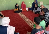 Mahasiswa Universitas PGRI Jombang Dampingi Anak Panti Tingkatkan Literasi Melalui Program LASKARA