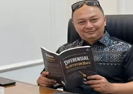 Bukan Cuma Pintar! Buku Ini Ungkap Kunci Pemimpin Berintegritas di Tengah Godaan Kekuasaan