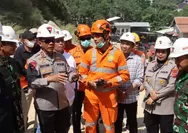 Kesaksian Korban Longsor Tambang Batu Gunung Kuda yang Sempat Tertimbun 30 Menit: Tolong Saya Masih Hidup