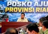 Prabowo Tinjau Langsung Karhutla di Kalbar, Minta Penanganan Bergerak Cepat dan Terpadu