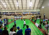 Semarak Hari Jadi Sulsel ke-356, Andi Sudirman Buka Gubernur Badminton Cup 2025