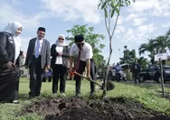Wakil Ketua DPRD Bulukumba Hadiri Upacara Harkitnas ke-118 dan Penanaman Pohon di Ujung Loe