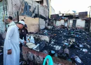 Gubernur Sulsel Salurkan Bantuan Sosial dan Rehabilitasi Rumah Korban Kebakaran Jalan Sultan Alauddin III