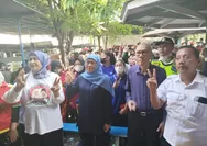 Salam Dua Jari, Khofifah dan Emil Kian Menggema di Sidoarjo