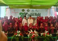 Peringatan Maulid Nabi Muhammad SAW di MTs Negeri 2 Sidoarjo Penuh Sukacita