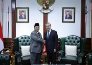Prabowo Subianto Bertemu Menteri Luar Negeri China, Bahas Kerja Sama Pertahanan dan Latihan Bersama