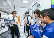 Singapore Airlines Minta Maaf Usai Penumpang Muslim Disuguhi Daging Babi