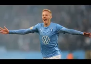 Tottenham Siap Rebut Gelandang Muda Frankfurt, Hugo Larsson