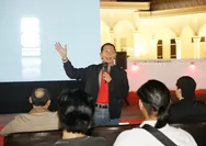Suasana Penuh Kegembiraan, Ribuan Warga Nobar Semifinal Piala Dunia Bersama Wali Kota
