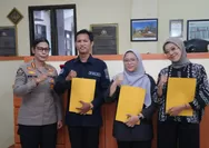 Wujud Kepedulian, Kabidhumas Polda Kepri Serahkan Kepesertaan BPJS Ketenagakerjaan bagi PHL