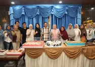 Suasana Penuh Hangat, Kejutan Ulang Tahun ke-58 Amsakar Achmad di Wisma BP Batam