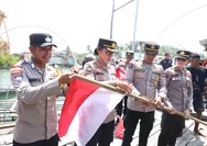 Semarak HUT ke-81 RI, Polda Kepri Bersama Insan Pers Sebarkan Semangat Merah Putih hingga Belakang Padang