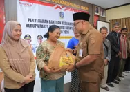 500 Paket Sembako Disalurkan, Wali Kota Tanjungpinang Ucap Terima Kasih Kepada Pemprov Kepri