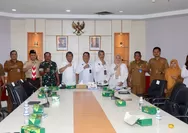 Perkuat Perlindungan Sosial, Pemko Batam dan Kemenko Polkam Integrasikan Data IKD