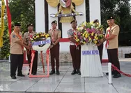 ​Peringati Hari Pramuka, Ketua Kwarda Kepri Pimpin Ziarah Makam Pahlawan di Tanjungpinang